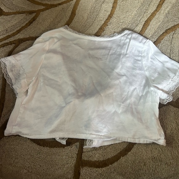 Princess Polly tie up silky lace tee - Picture 3 of 3